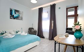 K12 Apartments